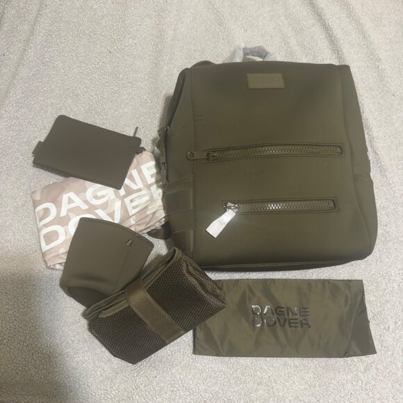 Dagne Dover Indi Olive Green Neoprene Diaper Backpack With Changing Mat NWOT - Picture 4 of 13